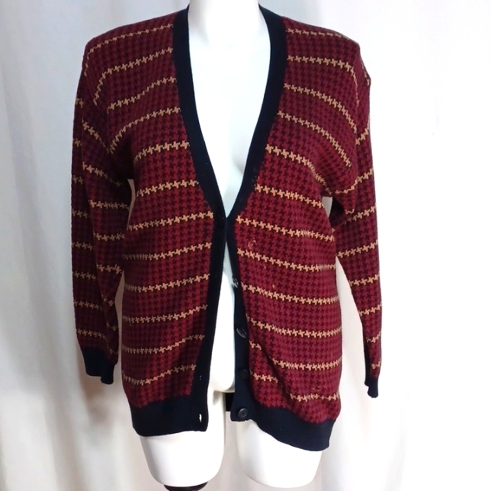 LIZ & CO. Womens sweater size m in a beautiful red and black cotton knit